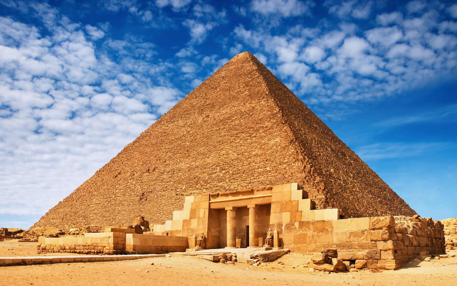 Египет решил сканировать пирамиды космическими лучами